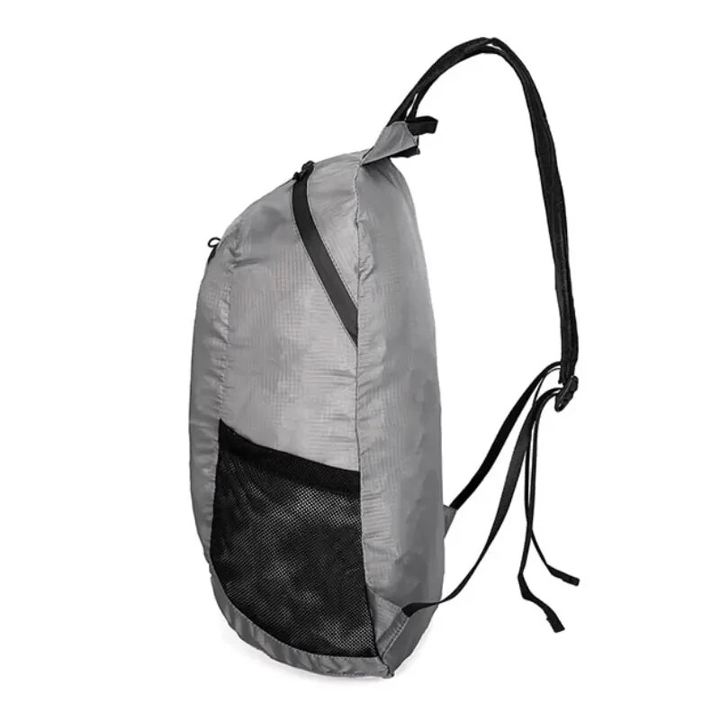 男性と女性のための超軽量バックパック,軽量でポータブル,折り - Foldable Backpack Small のレビューと価格