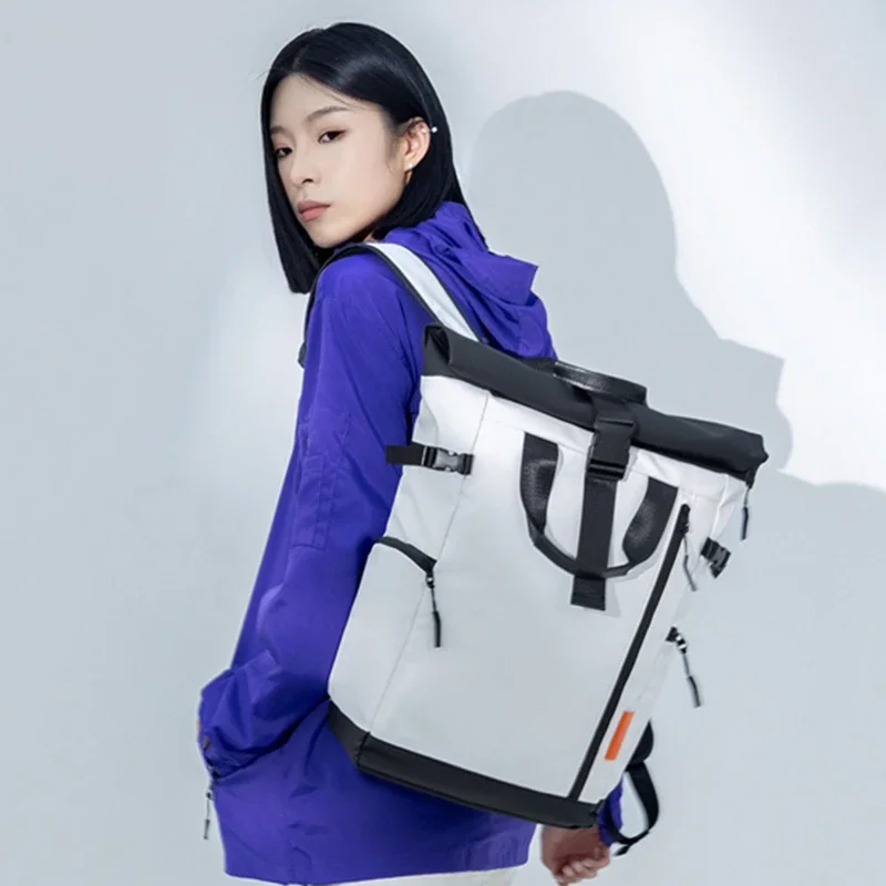 ユニセックスでおしゃれなミニマリストデザイン、大容量防水バッ - Canvas Backpack Casual のレビューと価格