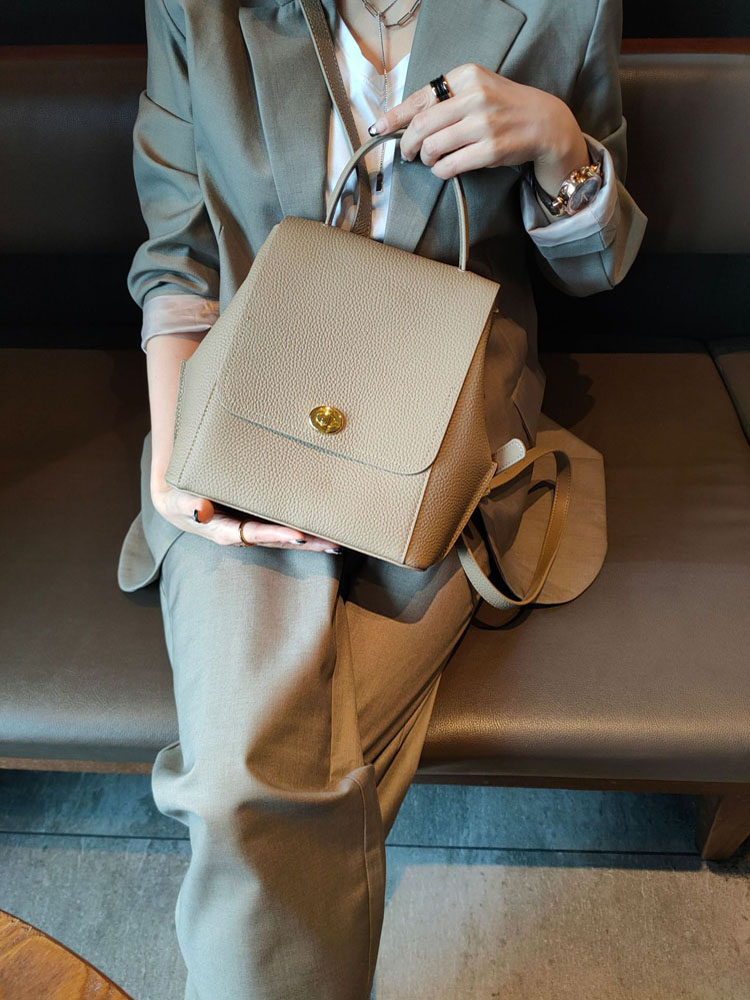 女性のためのカジュアルな本革のバックパック,ヴィンテージファ - Leather Backpack Vintage のレビューと価格